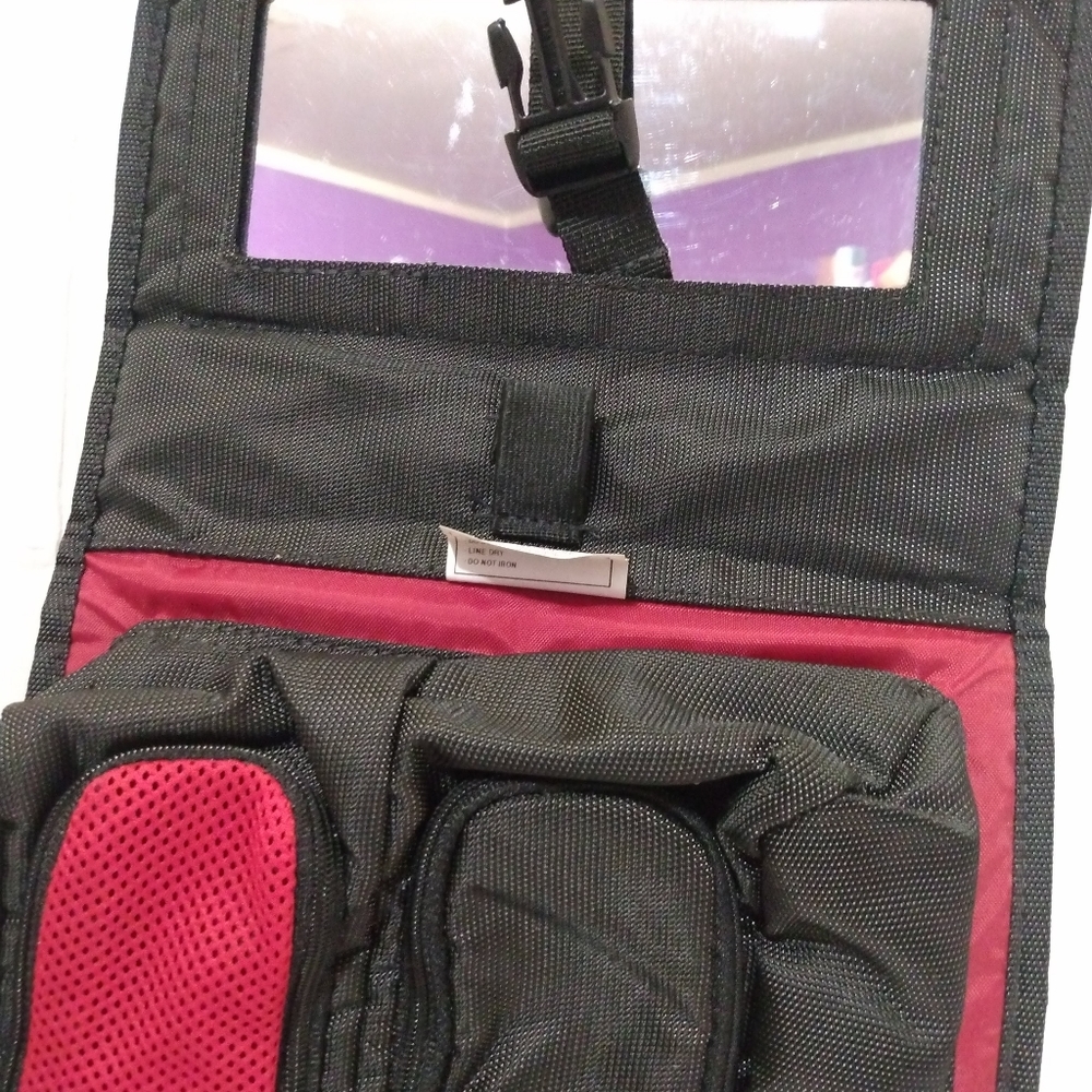 Nike Nylon Traveling Cosmetic bag - Picture 7 of 11